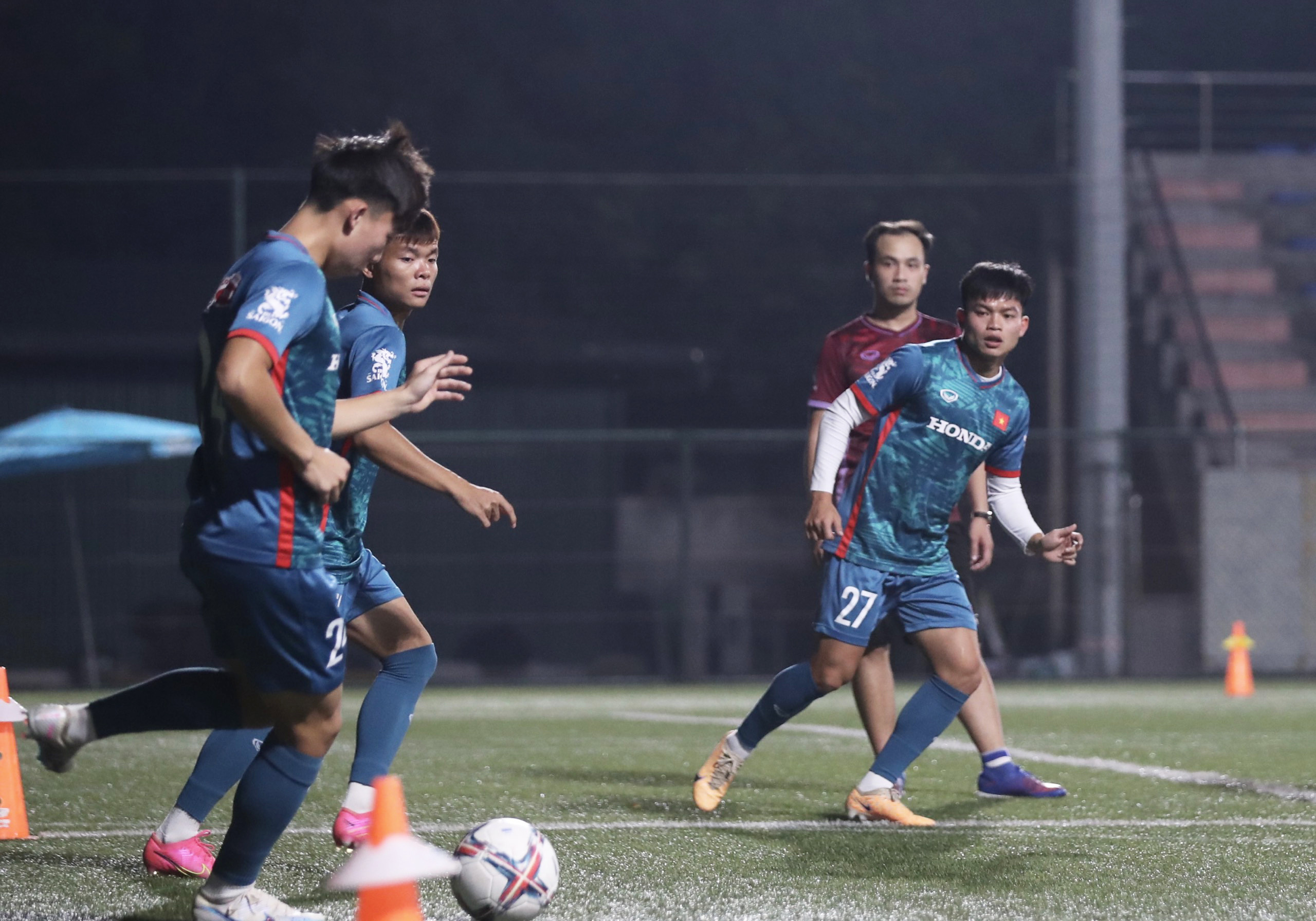 tuyen viet nam 12.jpg