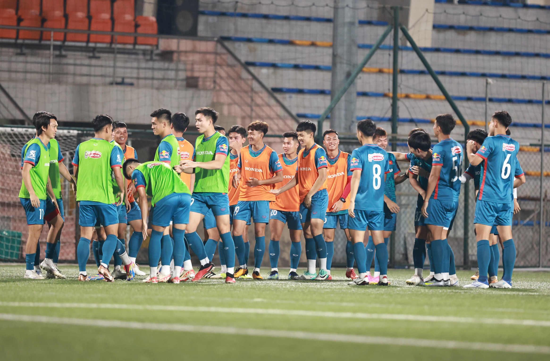 tuyen viet nam 13.jpg