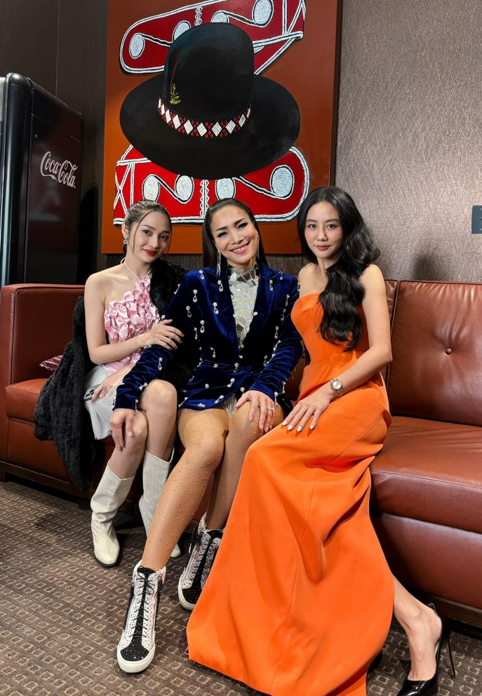 batch dd405216037 911785520309501 1210505148964036855 n.jpg