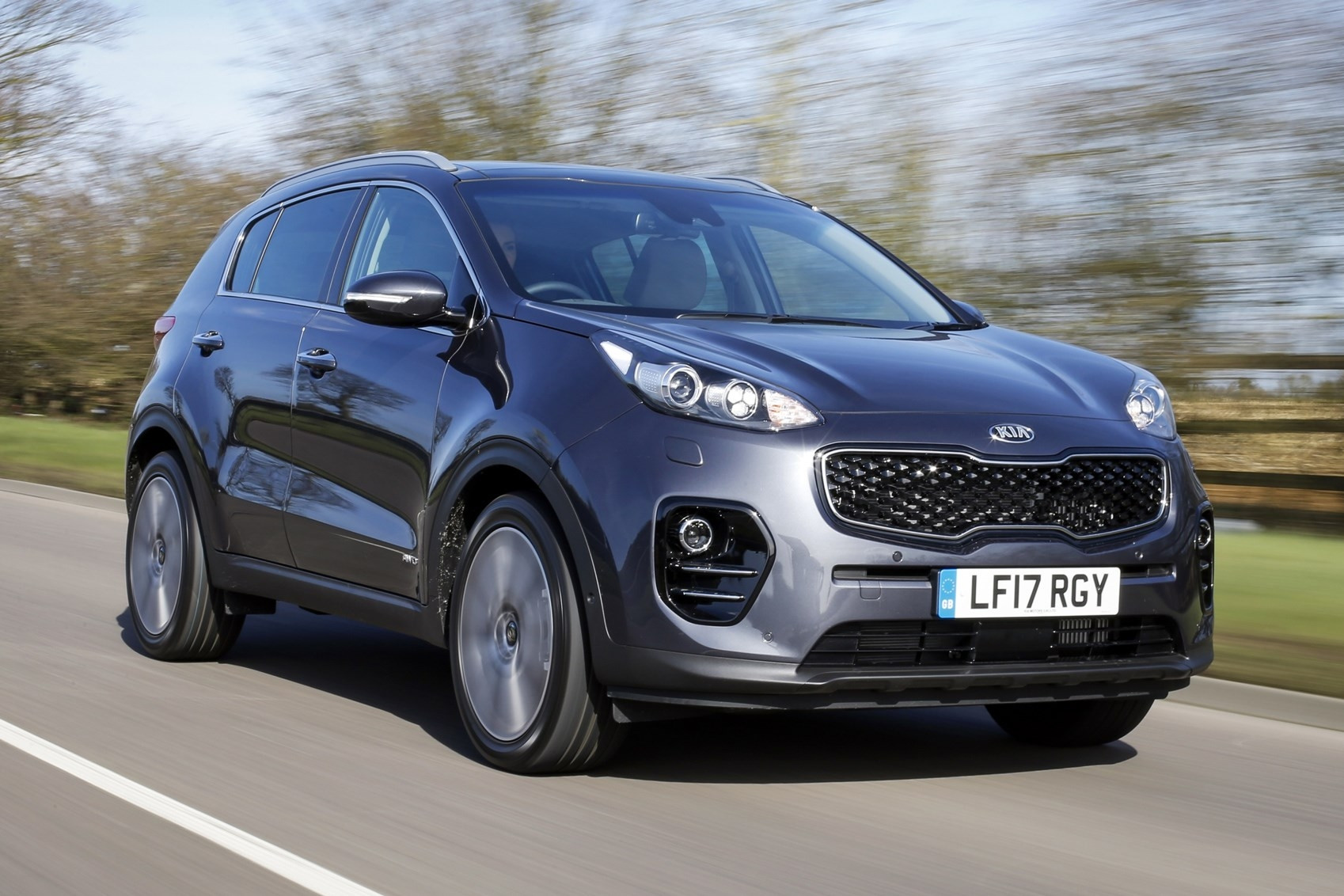Chủ xe bực bội trả lại xe KIA Sportage cho đại lý sau 4 lần bị trộm