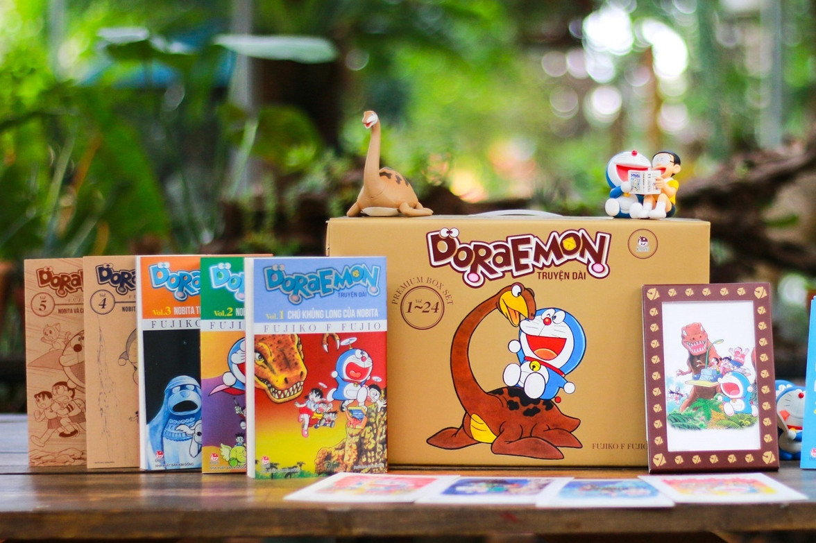 Doraemon truyện dài bản giới hạn với bộ hộp cao cấp