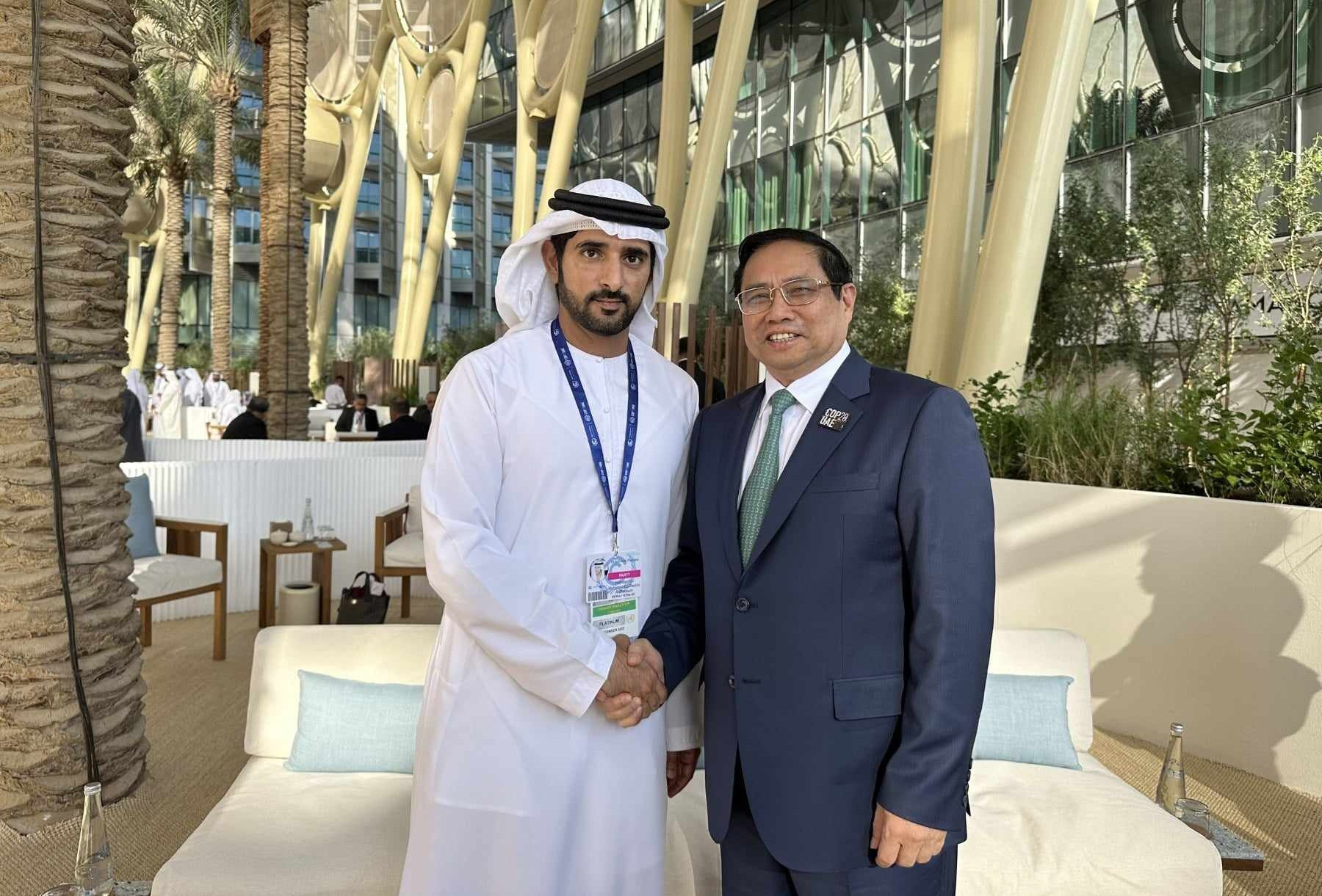 Gặp Thủ tướng, Thái tử Dubai bày tỏ ấn tượng về chất lượng của cà phê Việt Nam