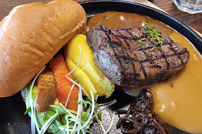 Mối nguy hiểm của các loại thực phẩm tái sống