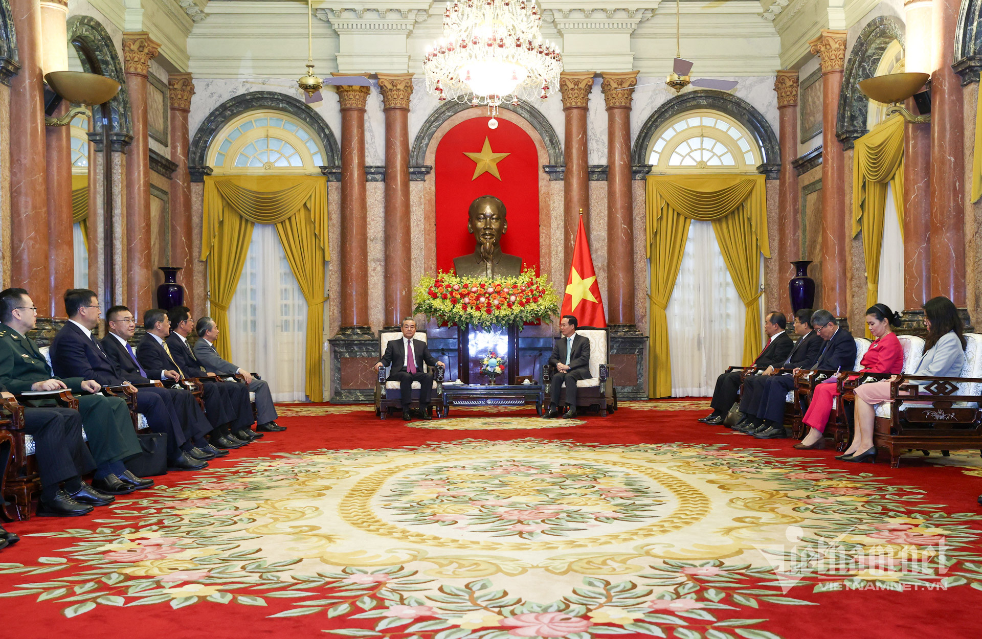 vuong nghi vo van thuong 4653.jpg