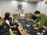 Bản tin cuối ngày 10/12: Phát hiện đường dây đánh bạc Poker trên 20 tỷ ở Hà Nội