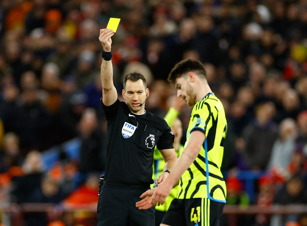 Aston Villa vs Arsenal.jpg