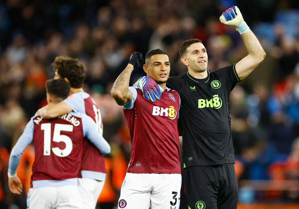 Aston Villa vs Arsenal.jpg