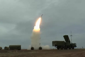 Hé lộ loại tên lửa giúp Nga đối phó với tiêm kích F-16 ở Ukraine