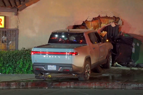Nam tài tử Hollywood lái xe gây tai nạn nói 