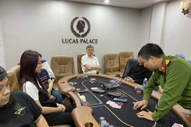 Phát hiện đường dây đánh bạc Poker trên 20 tỷ đồng ở Hà Nội