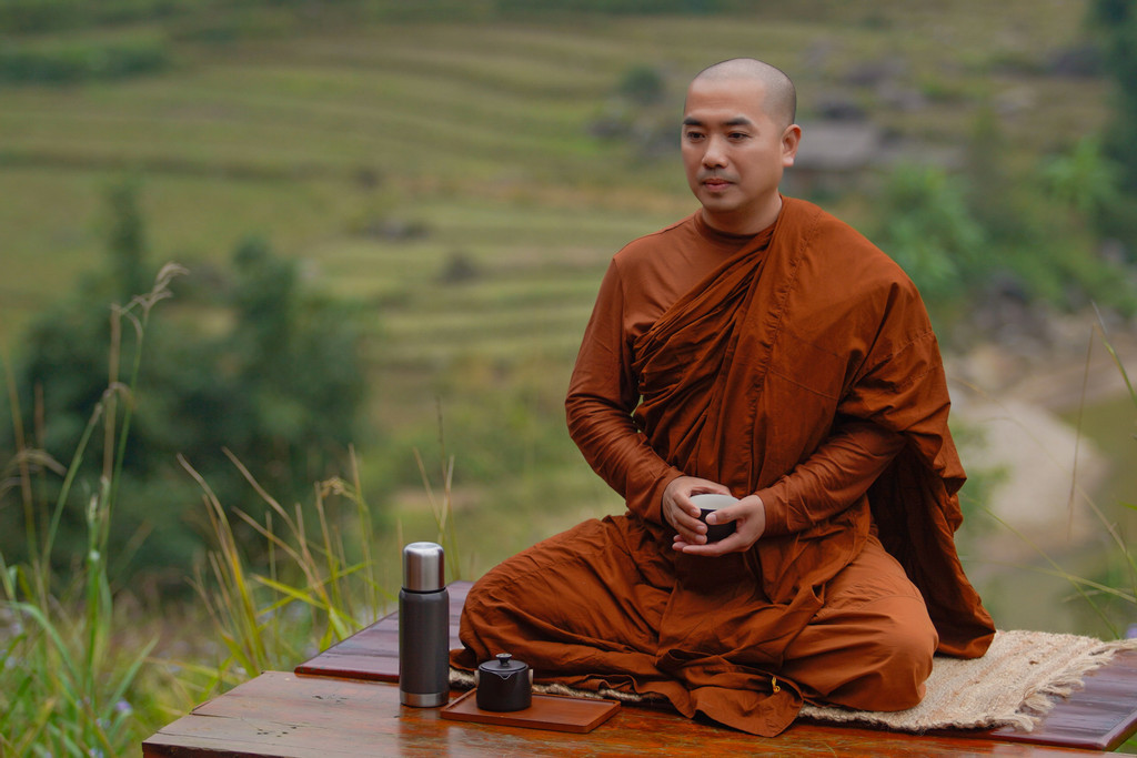 thay minh niem 10 1065.jpg