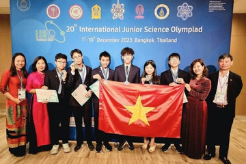 Việt Nam giành 6 huy chương Olympic Khoa học trẻ quốc tế 2023