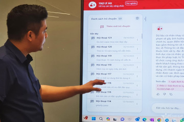 Four Vietnamese-language virtual assistants developed by tech firms