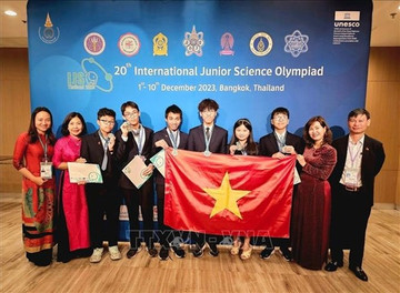 Hanoi students win six medals at Int’l Junior Science Olympiad