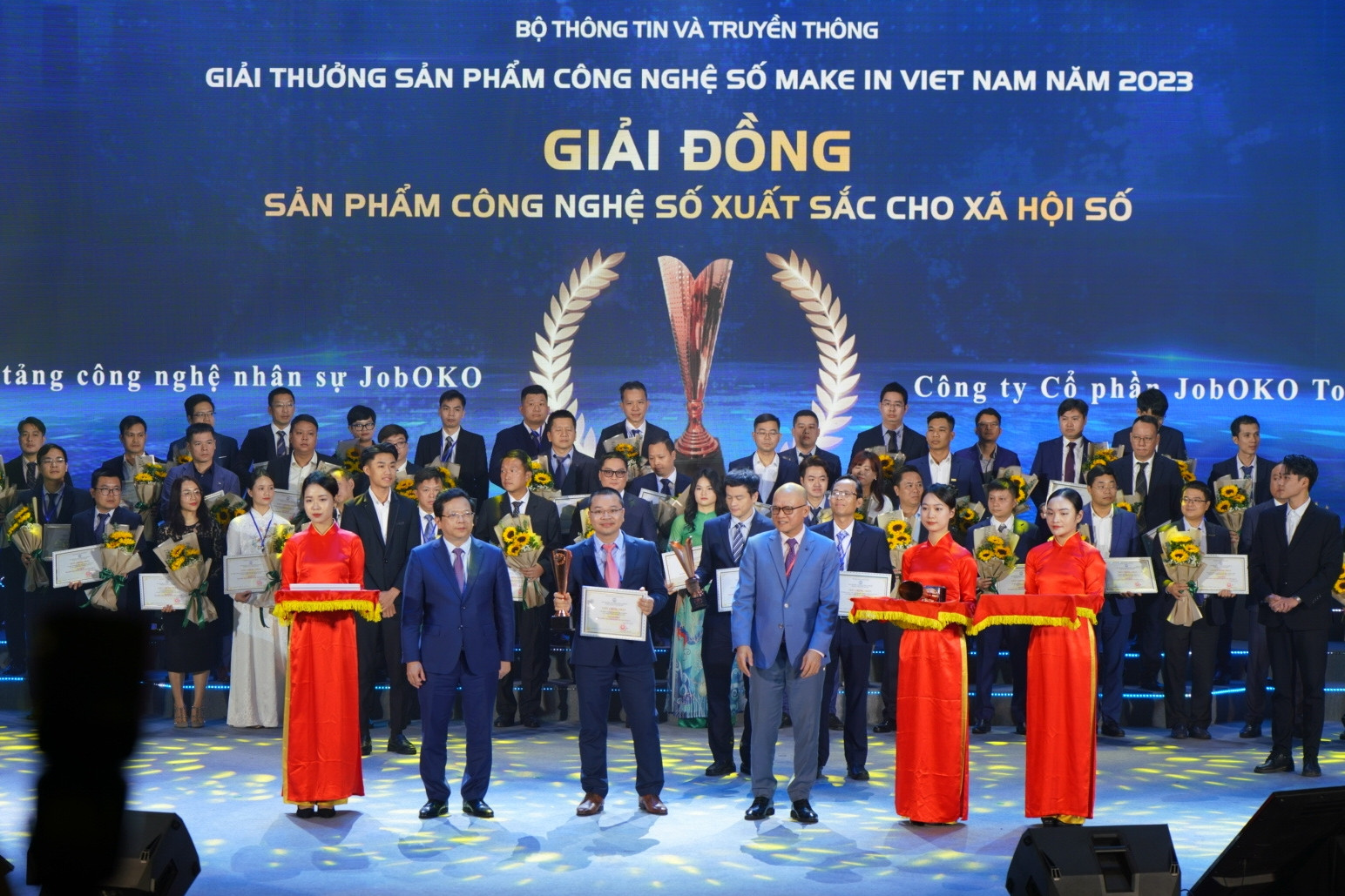 JobOKO - giải Đồng tại Giải thưởng Sản phẩm công nghệ số Make In Viet Nam 2023