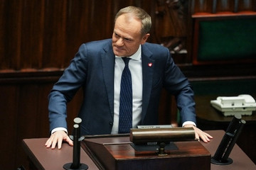 Ba Lan có Thủ tướng mới sau cuộc bỏ phiếu bất tín nhiệm