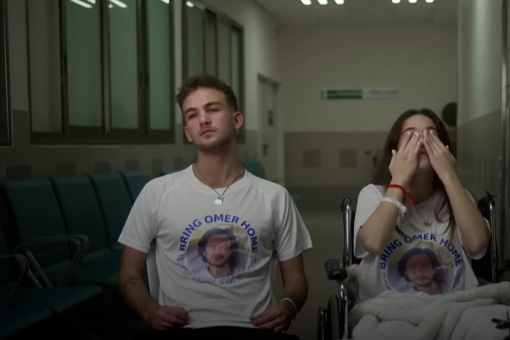 Các con tin Israel xuất hiện trong video làm nhân chứng, kể về chuỗi ngày ở Gaza