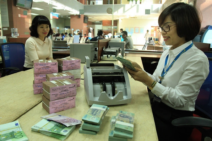 Chữa bệnh thừa tiền