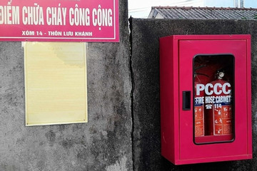 Đẩy mạnh phong trào “Nhà tôi có bình chữa cháy” tại Thừa Thiên Huế