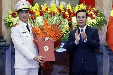Thăng cấp bậc hàm Thượng tướng cho Thứ trưởng Bộ Công an Nguyễn Duy Ngọc