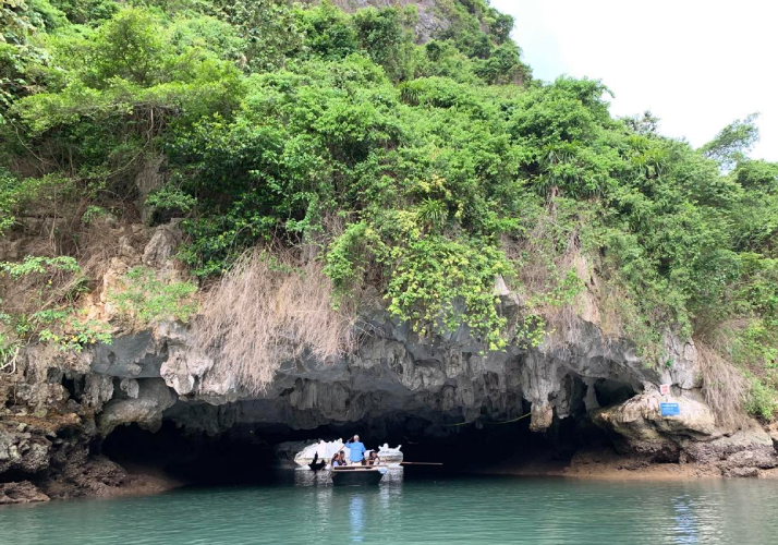 Bảo tồn đa dạng sinh học Vườn quốc gia Cát Bà