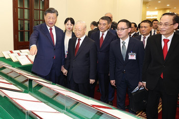 Hai Tổng Bí thư Việt Nam và Trung Quốc chứng kiến 36 văn kiện hợp tác đã ký kết