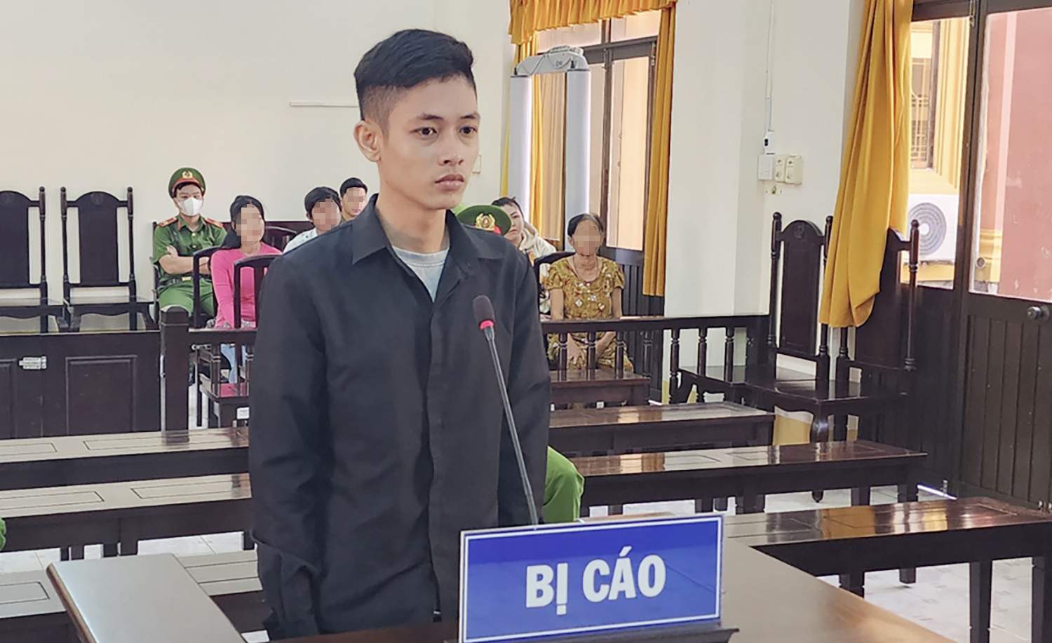 bi cao an.jpg