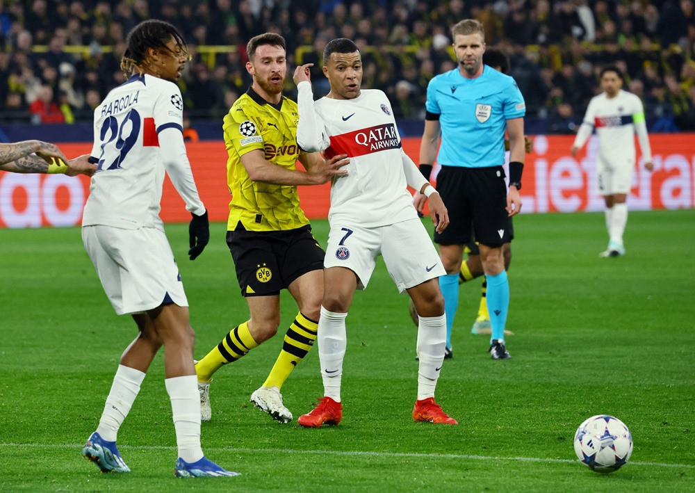 dortmund psg 2.jpg