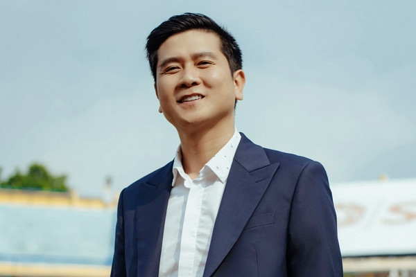 Hồ Hoài Anh đã nghỉ việc ở Học viện Âm nhạc Quốc gia Việt Nam