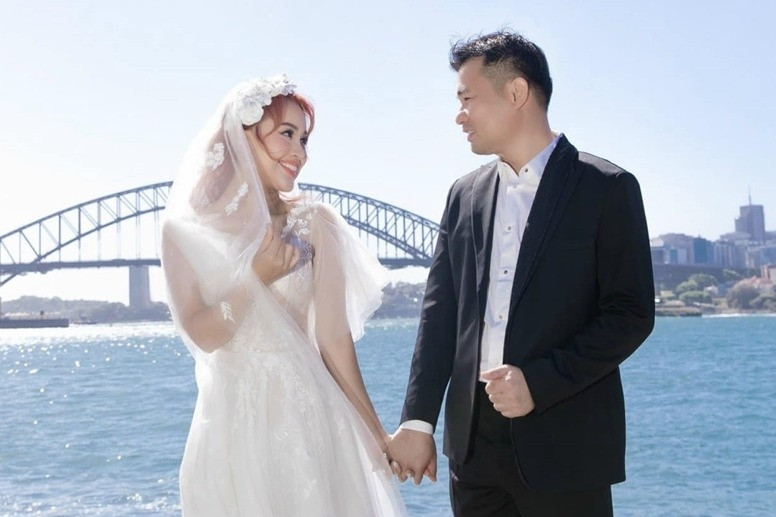 MC Vân Hugo: Gia đình tôi phức tạp đầy đủ con anh, con tôi, con chúng ta