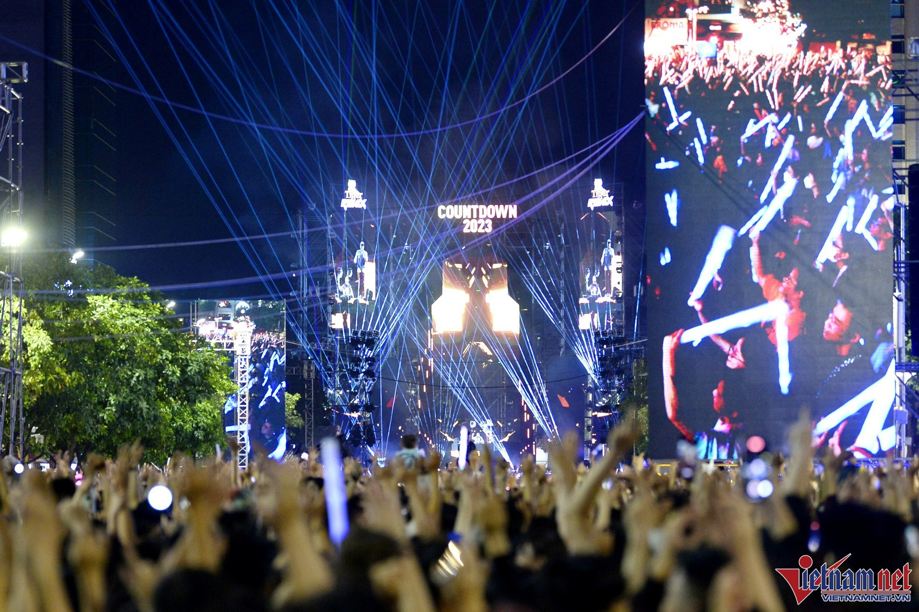 nguyen hue 5 1420.jpg