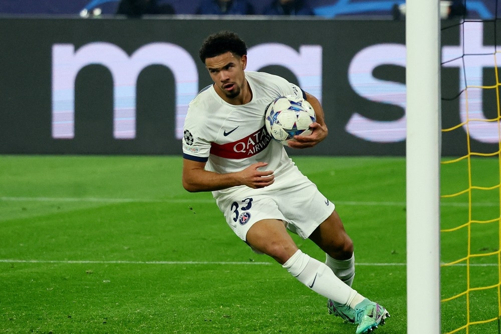 PSG hú vía giành vé vào vòng knock-out Champions League