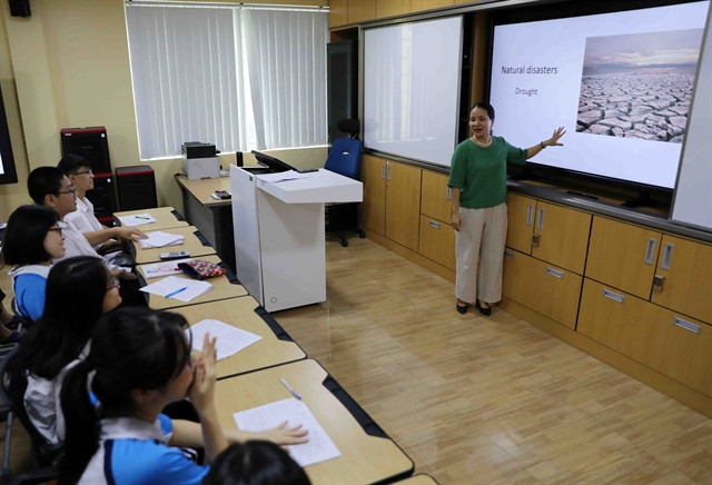 Vietnam ‘moderately’ proficient in English