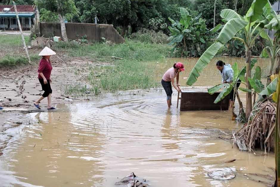 Xây dựng cơ sở dữ liệu, ứng dụng công nghệ trong phòng chống thiên tai