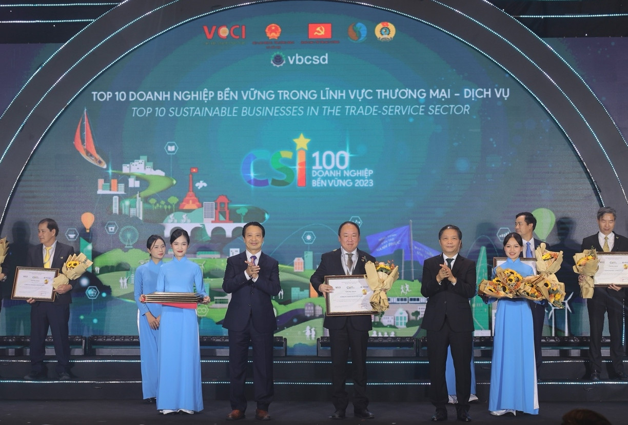 AEON Việt Nam vào top 3 DN phát triển bền vững ngành thương mại - dịch vụ