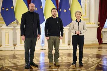 EU ra quyết định lịch sử, đồng ý mở đàm phán kết nạp Ukraine