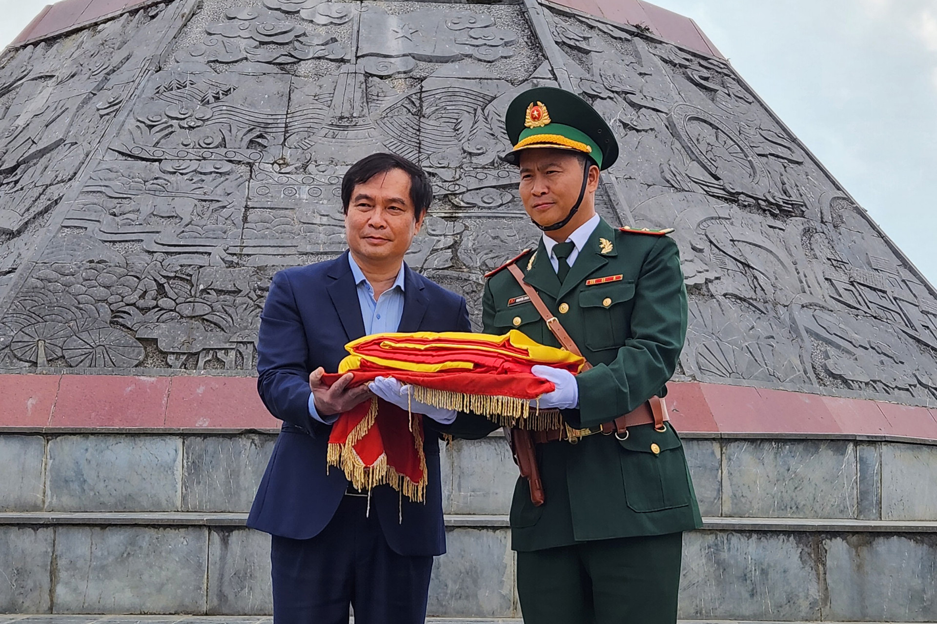 pho ban tuyen giao.jpeg