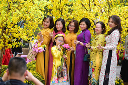 Thủ tướng yêu cầu chi trả đầy đủ lương, tiền thưởng Tết cho người lao động
