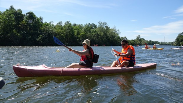 Top tourism, hospitality firms in 2023 announced hinh anh 1