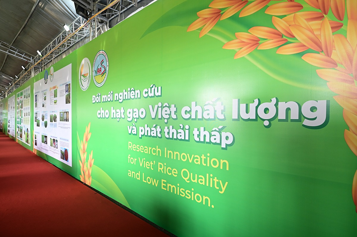 khoa hoc cong nghe 3.jpg