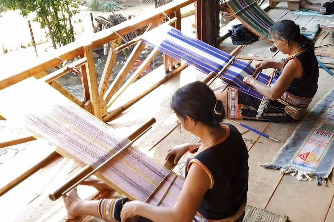 Nâng cao hiệu quả hoạt động các HTX do phụ nữ tham gia quản lý