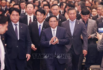 PM attends Vietnam-Japan economic forum in Tokyo
