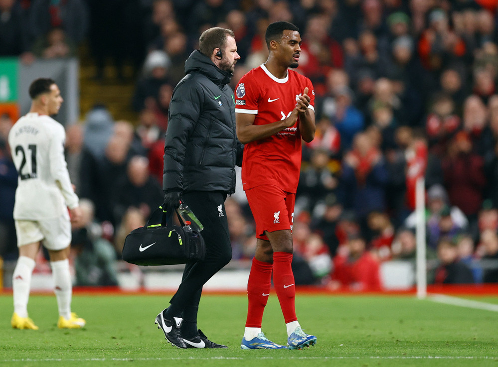 2023 12 17t175011z 375541693 up1ejch1djlou rtrmadp 3 soccer england liv mun report.jpg