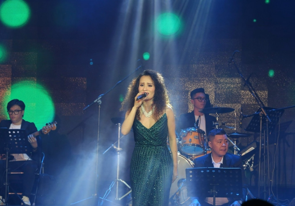 batch dd6372d4c991c3399d60d2.jpg