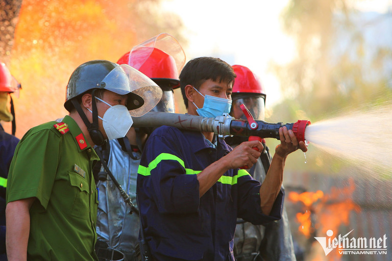 phong chay chua chay 1.jpg