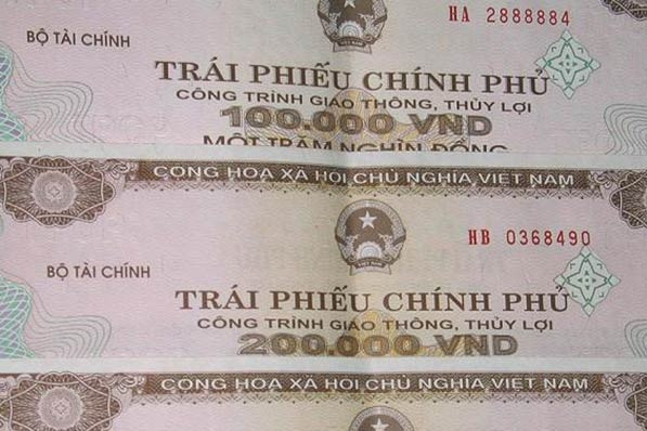 Bản tin kinh tế 2/12: Thanh tra cấp 'room' tín dụng; quy định mới về trái phiếu