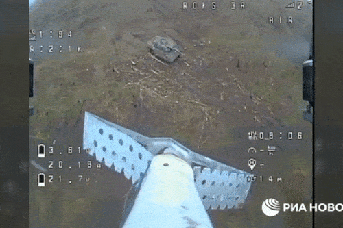 Video UAV Nga tập kích xe tăng Leopard 2 của Ukraine