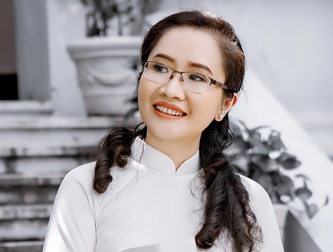 anh tran ha vi ao trang.jpg