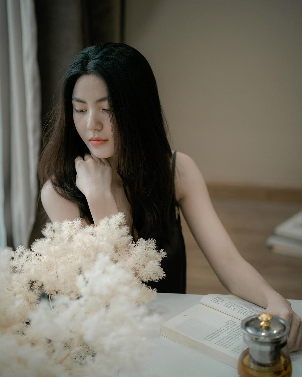 ban gai quang hai 3 1366.jpeg