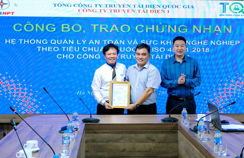 Công ty Truyền tải điện 1 đạt chứng nhận ISO 45001:2018